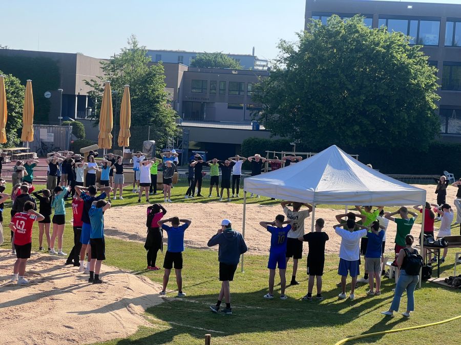 Schnupperschwingen und Sporttag