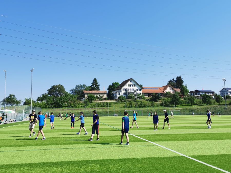 Schnupperschwingen und Sporttag