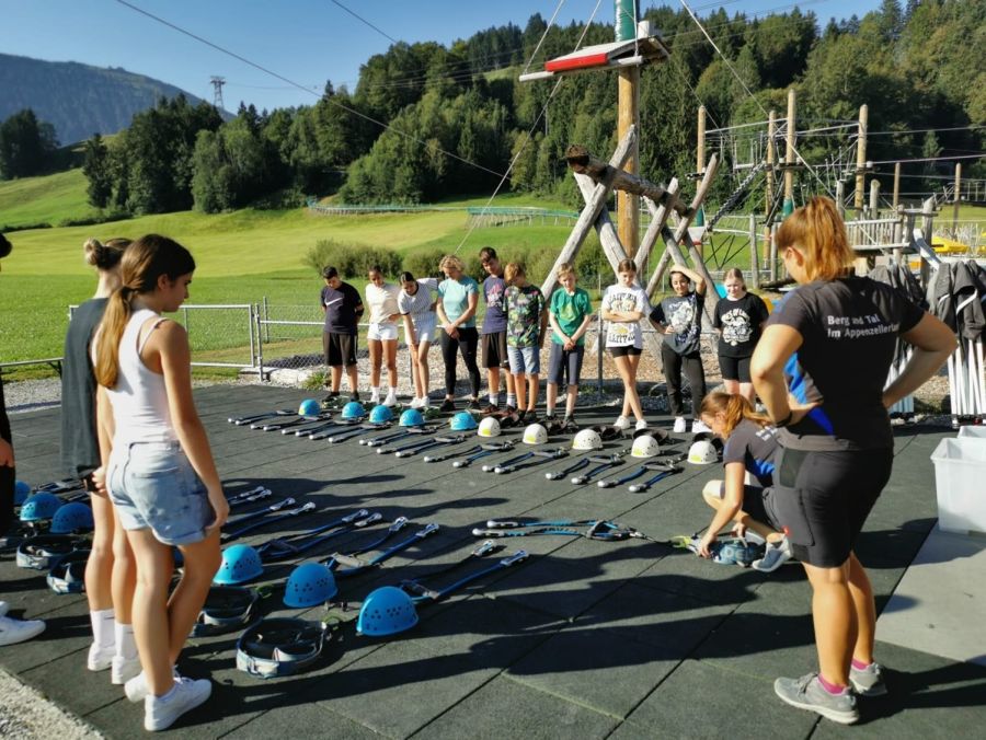 Schulreisen der 1. und 2. Oberstufenklassen