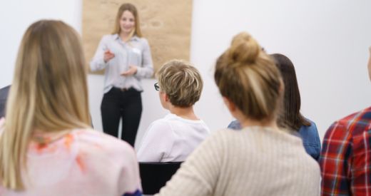 Präsentationen der selbständigen Projektarbeiten der 3. Klassen